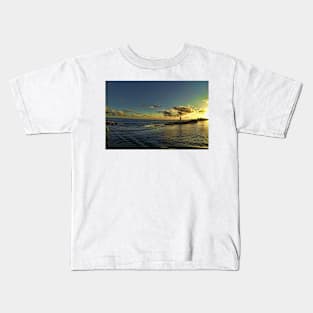 The entrance to Nassau Harbor. Kids T-Shirt